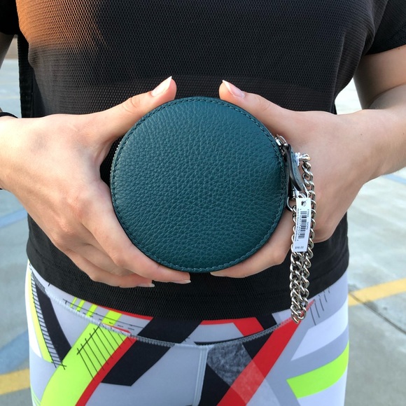 🎁Coach Round Coin Case With Taurus - Picture 2 of 4